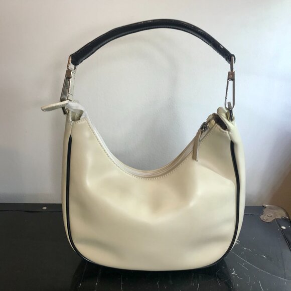 Pollini Leather Handbag Purse Made in Italy Cream with Black Handle Zipper - Picture 4 of 9